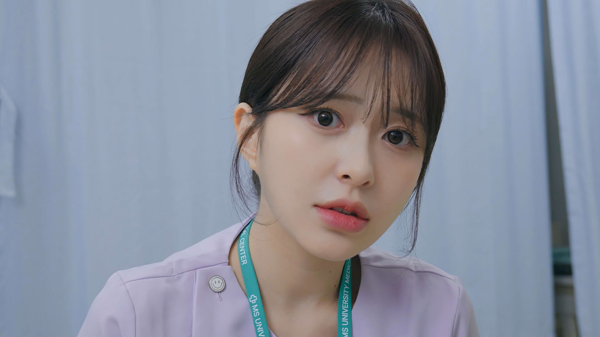 Screenshot for Five Hearts Under One Roof 2
